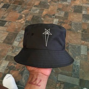 Rick Owens x Champion Bucket Hat